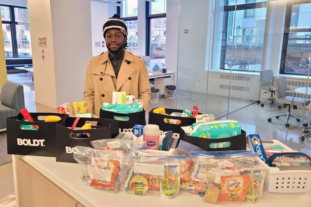 Boldt Chicago employees volunteer for United Way of Metro Chicago Pack and Learn event