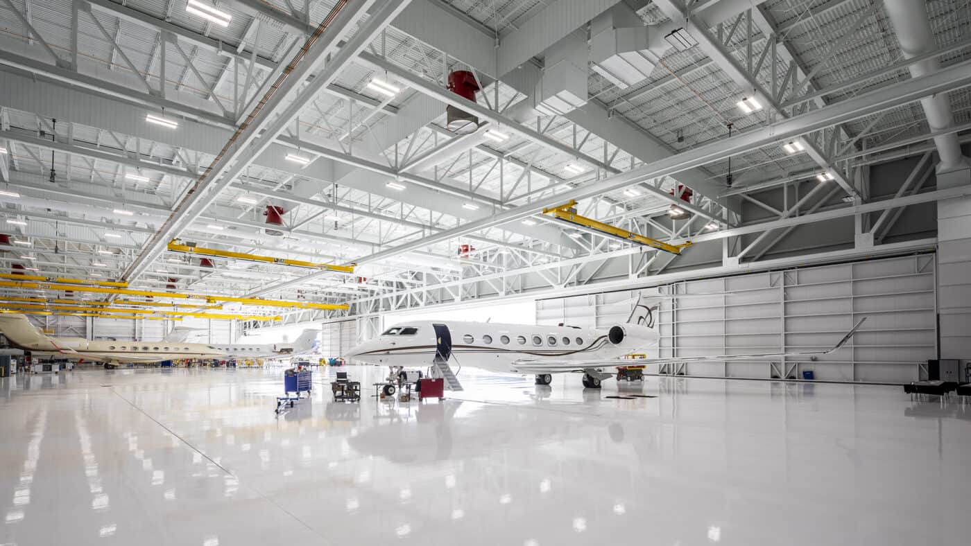 Gulfstream Aerospace - Maintenance and Engineering Center Interior