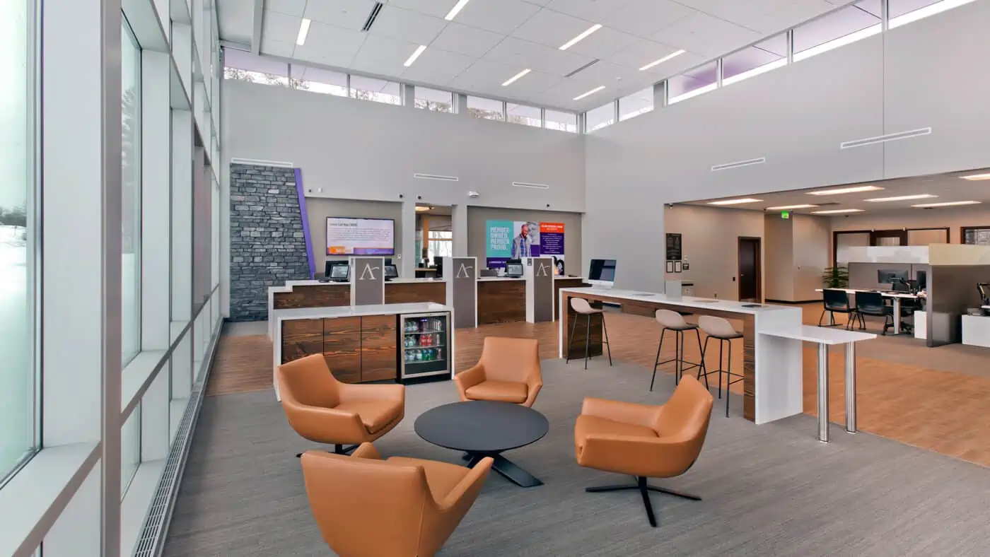 Affinity Plus Federal Credit Union - Grand Rapids - Interior Seating