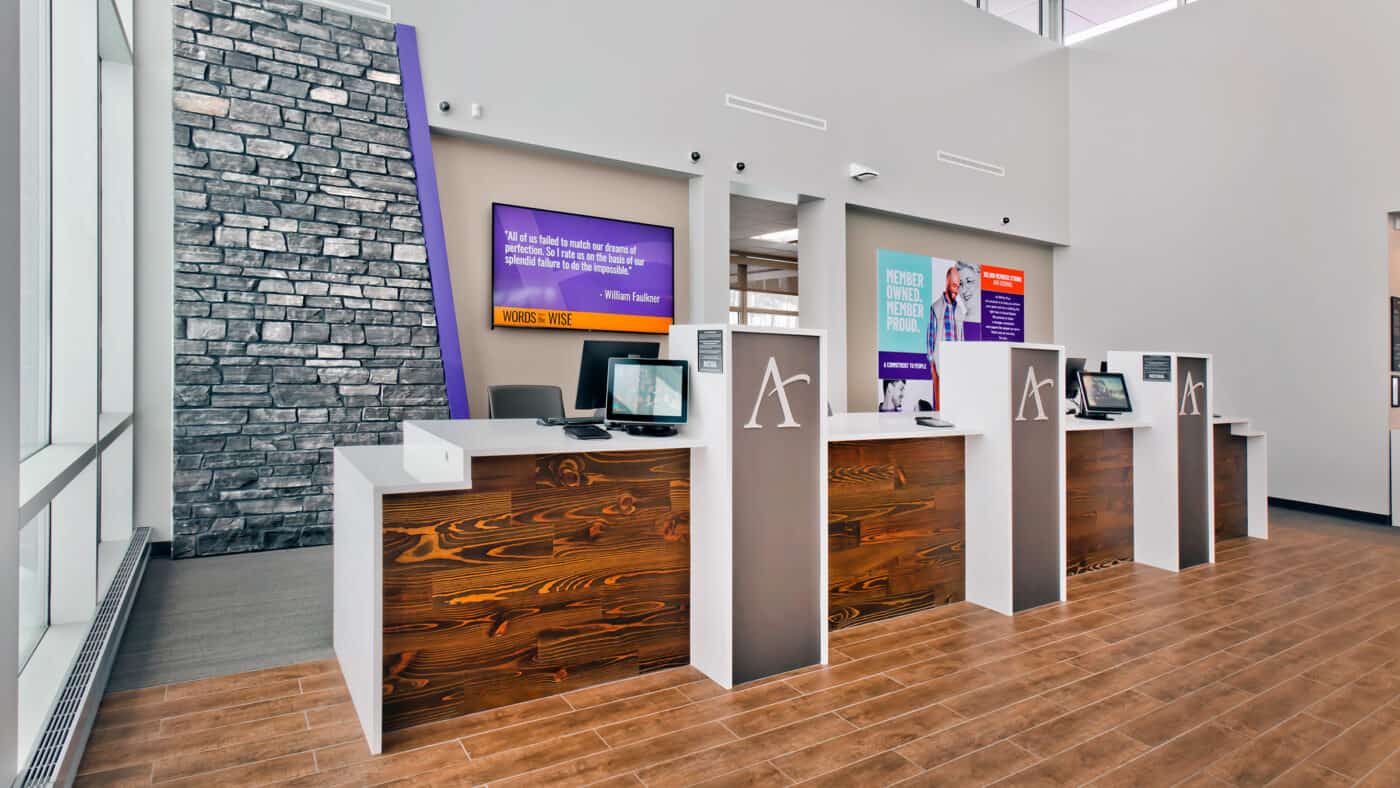 Affinity Plus Federal Credit Union - Grand Rapids - Teller Stations
