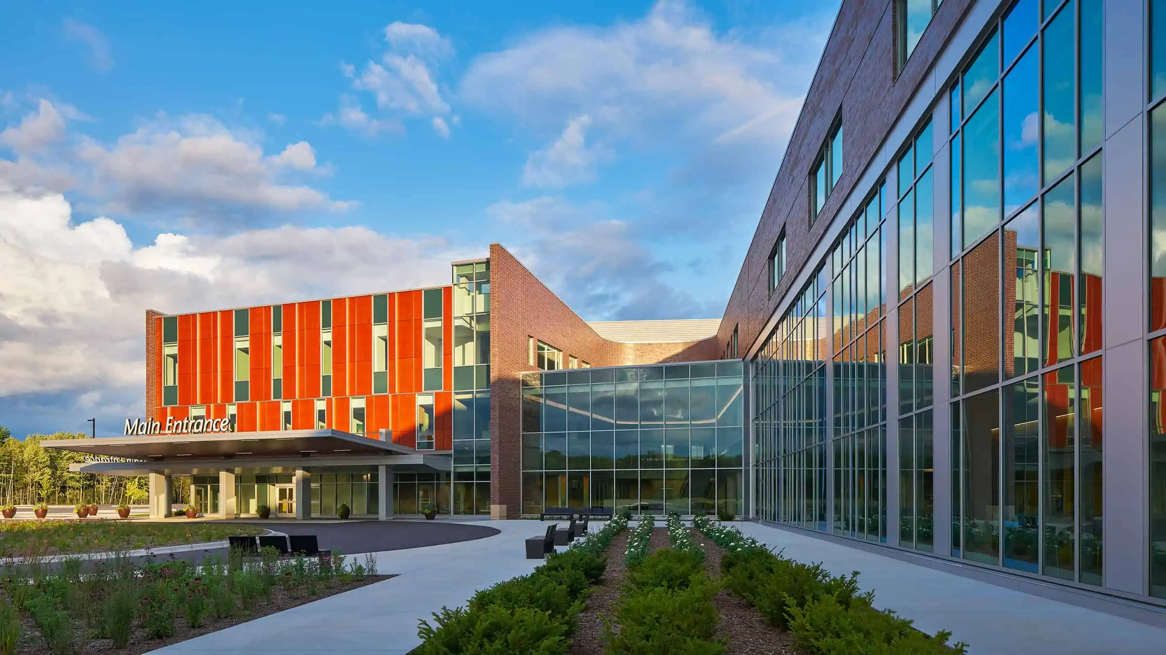 Aurora Medical Center - Bay Area Exterior of Main Entrance with Gardens