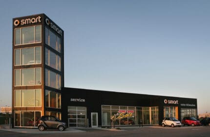 Bergstrom Automotive - Smart Car Dealership Exterior with Smart Car Tower