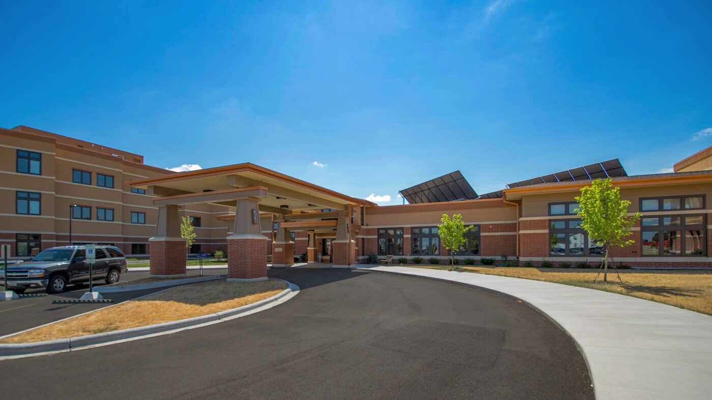 Clearview Long Term Care and Rehabilitation of Dodge County Exterior and Circle Drive