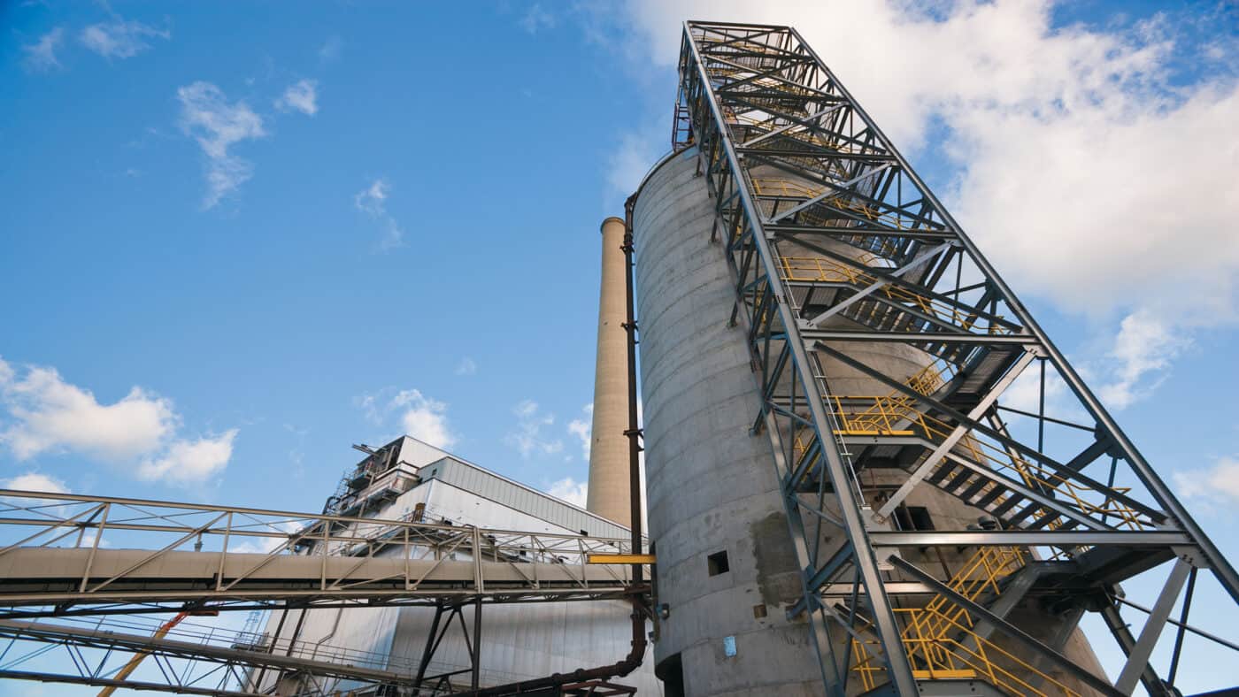 Dairyland Power Cooperative - JP Madgett Station Unit 6 - Angled View of Silo and Stack with Elevator