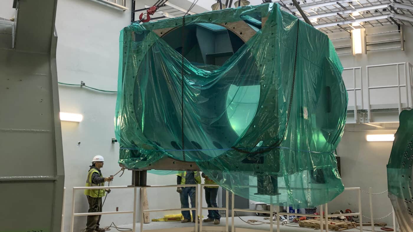 Johns Hopkins Sibley Memorial Hospital - Proton Therapy Equipment Installation - Equipment Hoist - Interior