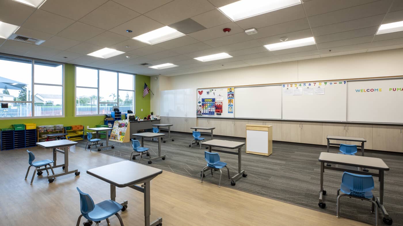 Natomas Unified School District - Paso Verde K-8 School Classroom with Desks and Chairs