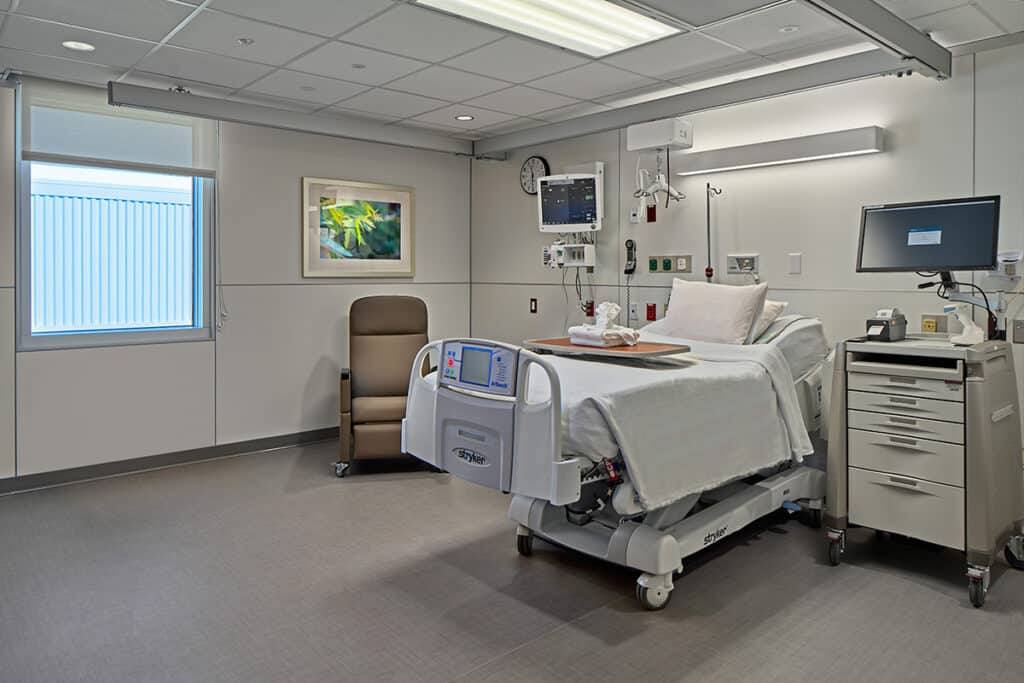 Northside Hospital Gwinnett STAAT Mod Unit Interior for Patient Care