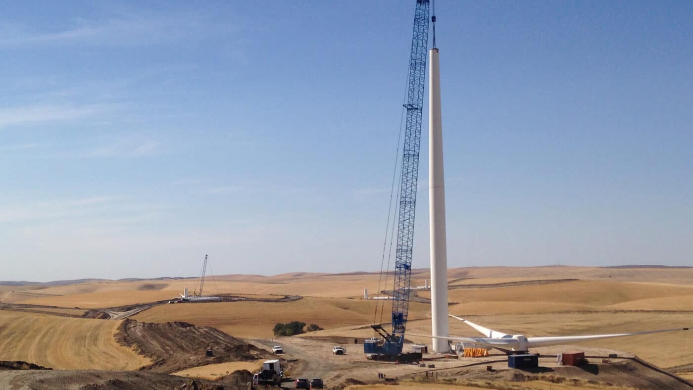 Portland General Electric Company - Tucannon River Wind Farm - Turbine Installation with Crane with Blades on Ground