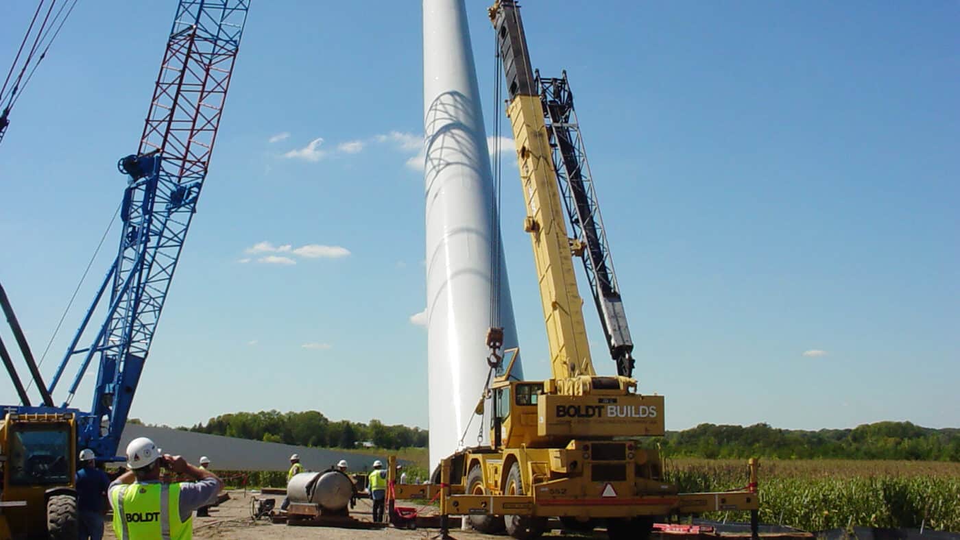 St. Olaf College - Wind Turbine Erection with Cranes