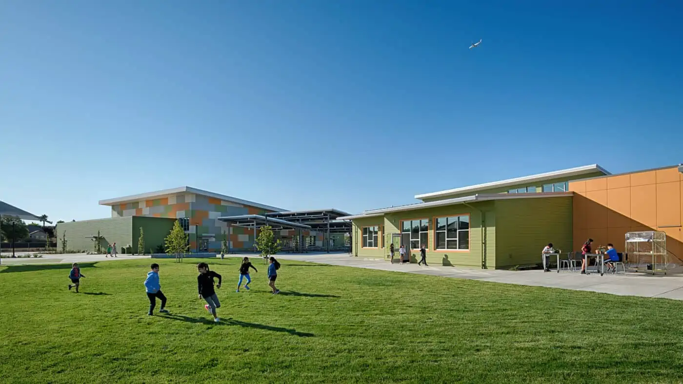 Natomas Unified School District - Paso Verde K-8 School Construction Project Classroom Exteriors