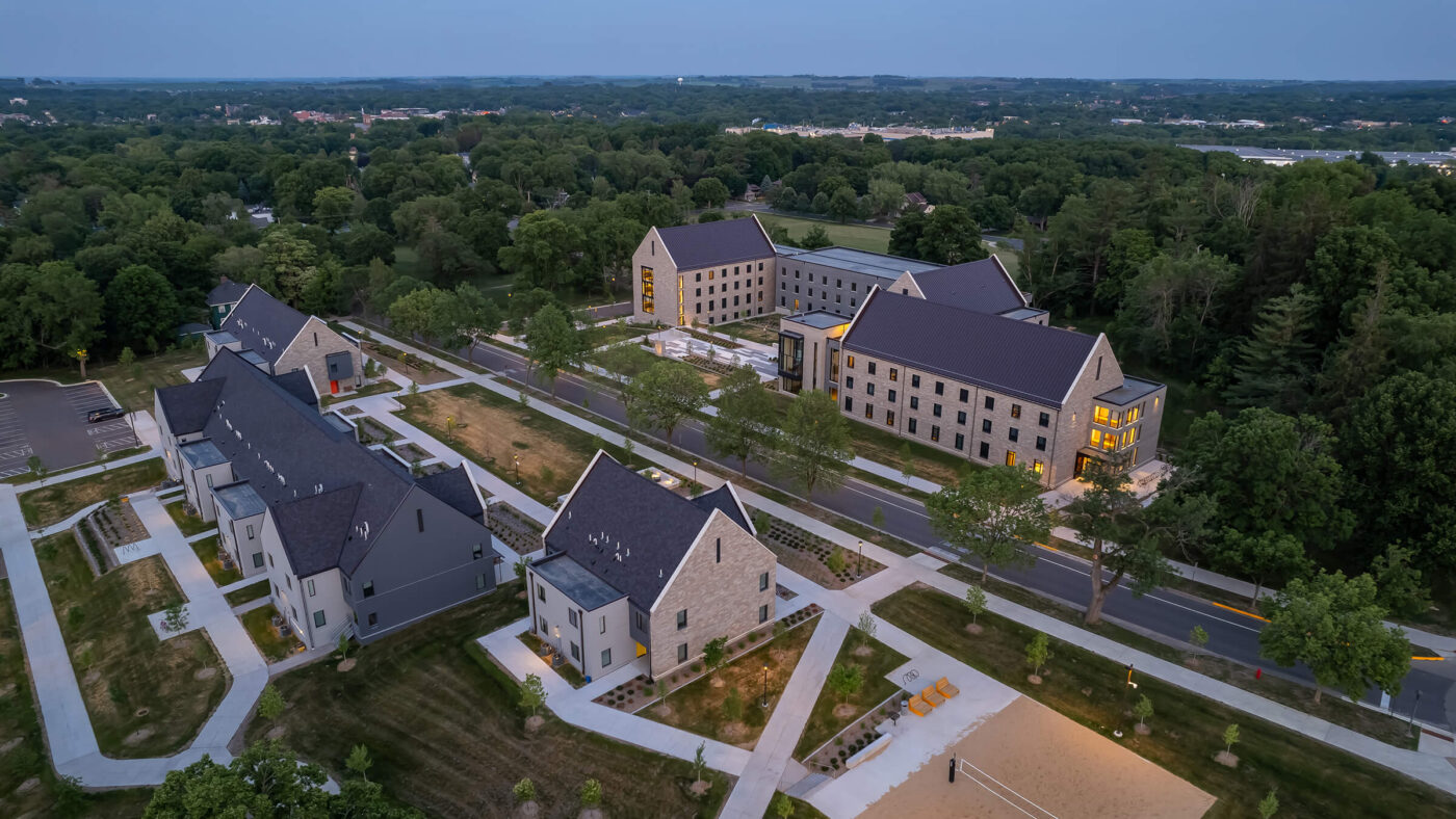 Ole Avenue Residence Hall and Townhomes: Full Shot